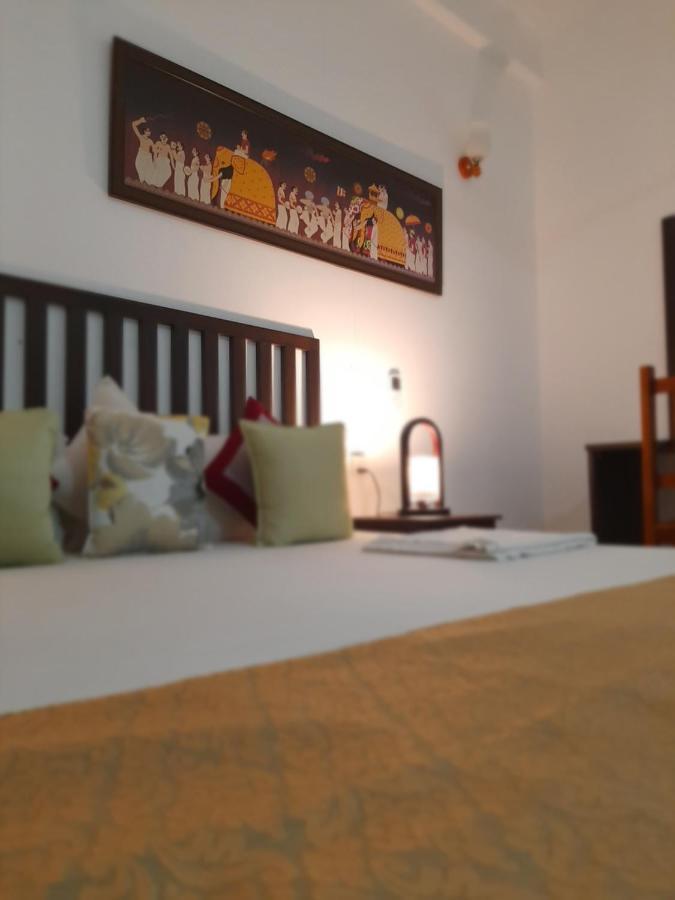 Hotel Chanara Sigiriya Exteriör bild